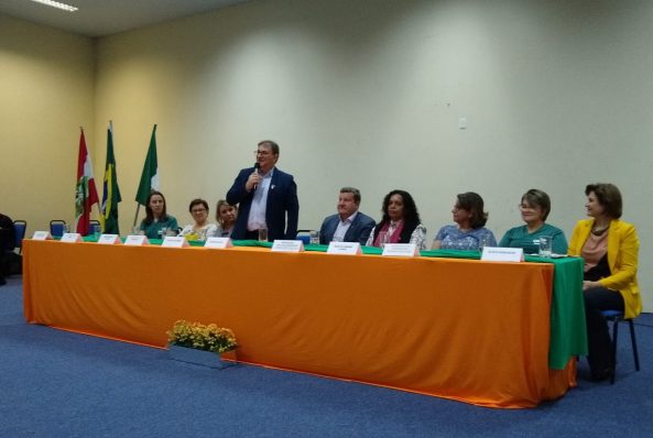 XIII Encontro Estadual dos Conselhos Municipais de Educação de Santa Catarina