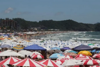 Itajaí fecha praias e suspende aulas a partir desta sexta-feira