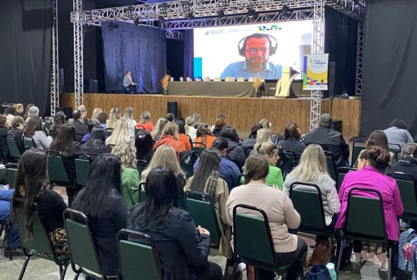 Seminário promovido por projeto da UFFS reúne mais de 500 pessoas em Lages